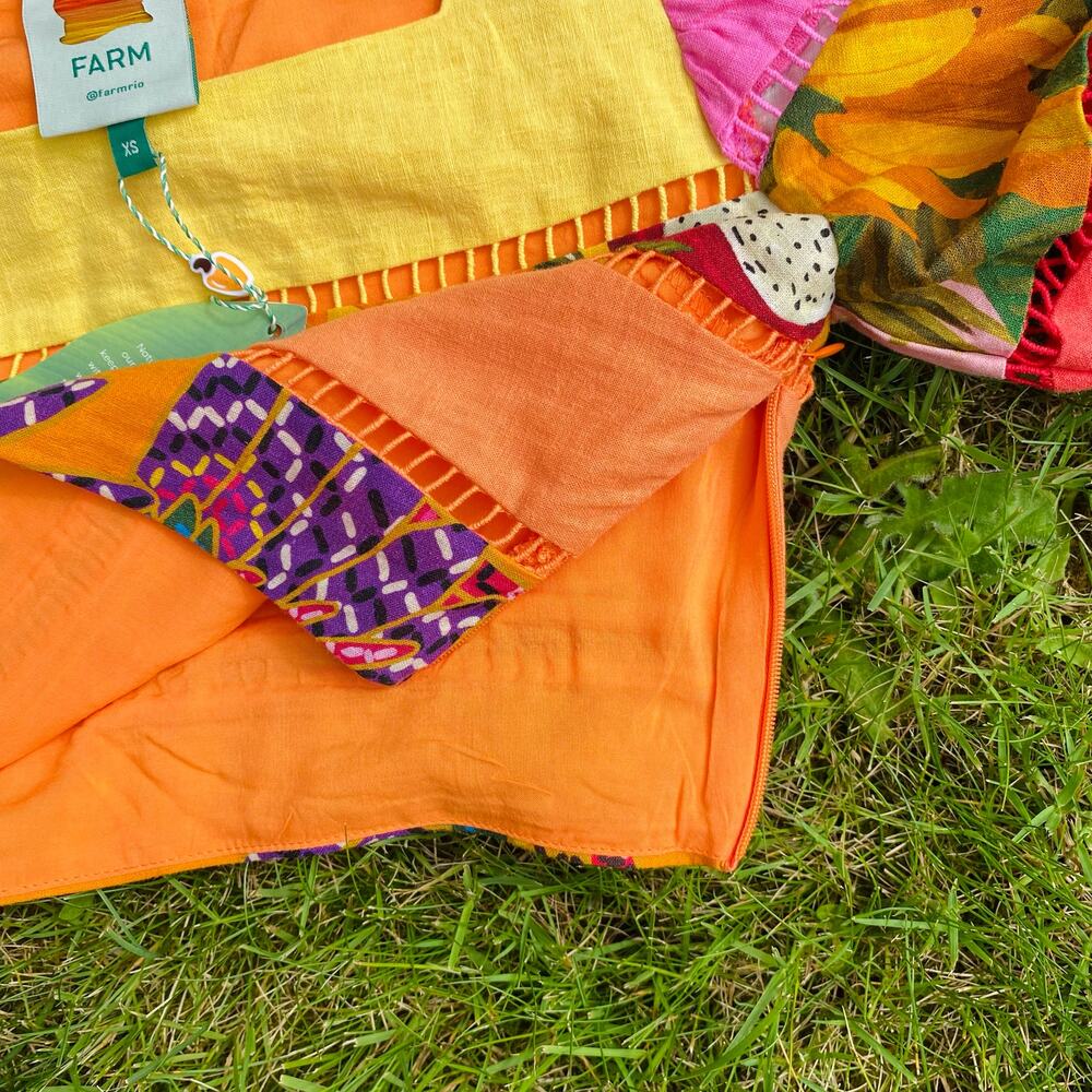 FARM Rio Rainbow Mixed Prints Tiered Linen Blend Crop Top Womens Size XS Orange - Picture 9 of 11